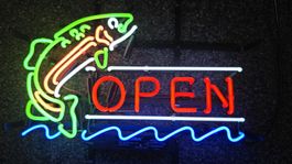 Neon Röhren Schild