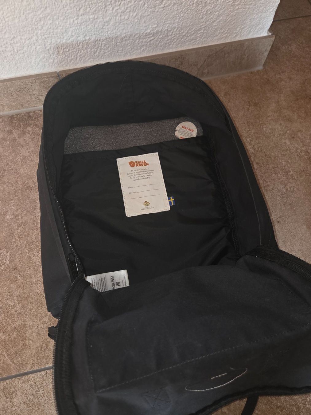 Fjällräven Zaini: Fjällräven Rucksack Schwarz – Usato da Lotzwil venduto da BodyPillow 3