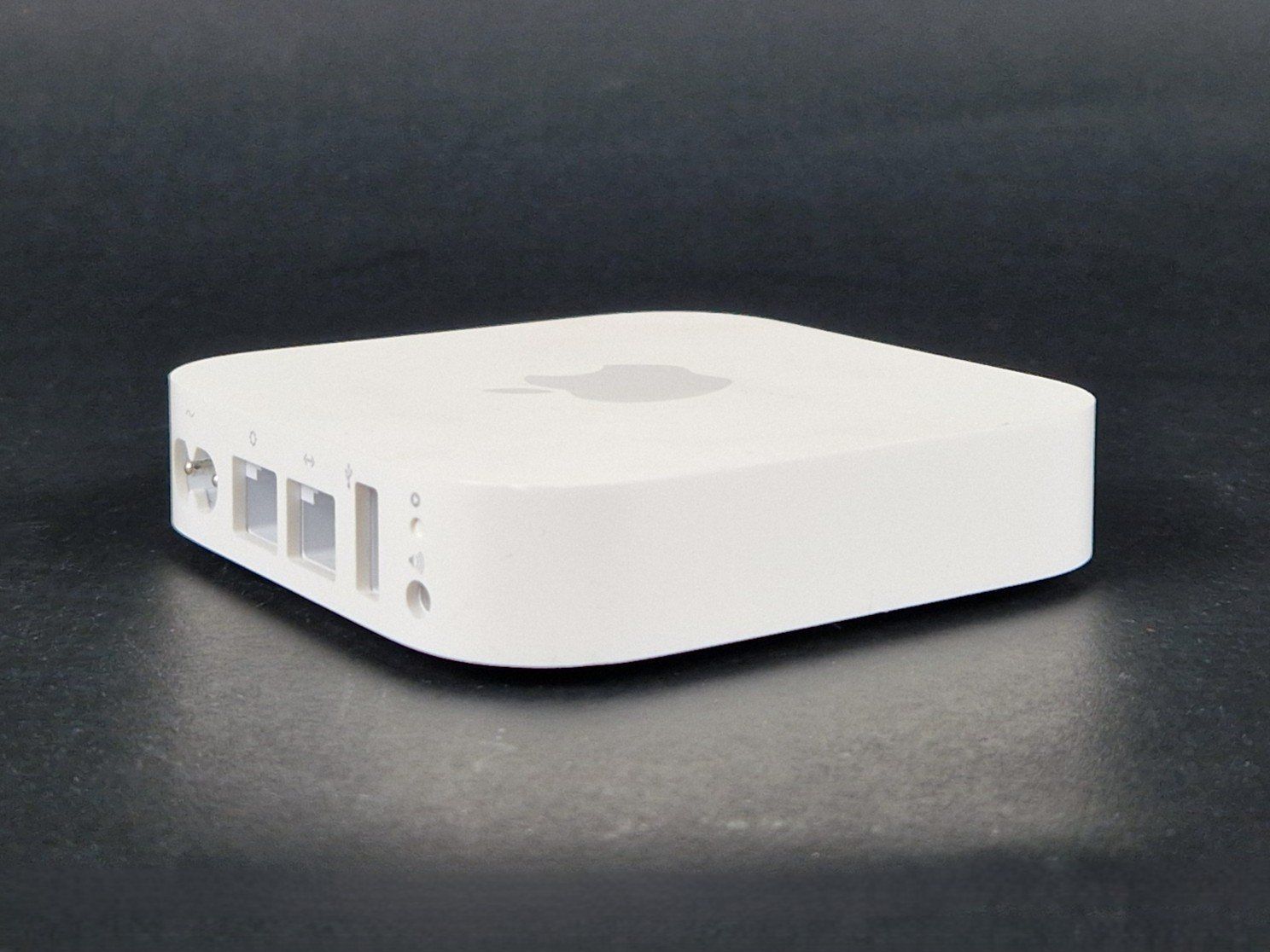 Apple Modems & Router: Apple AirPort Express 2.Generation – Gebraucht aus Basel von Restwert_Basel 1