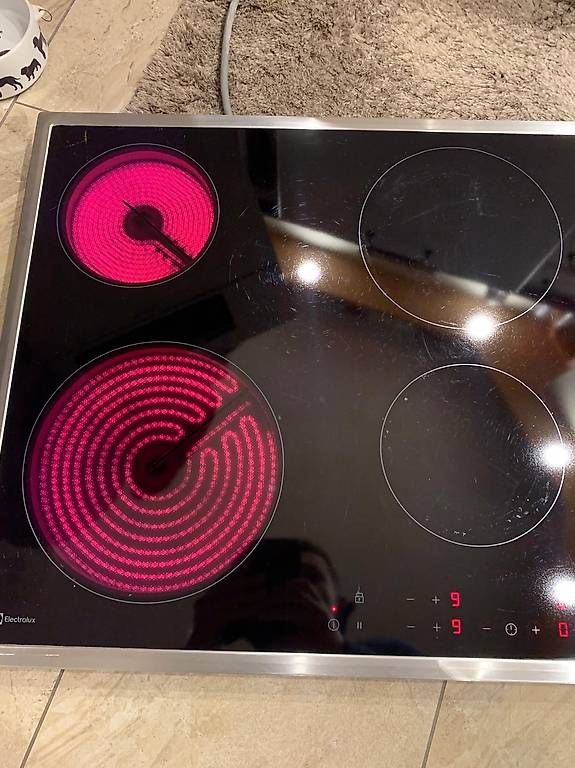 Herde: Einbau Glaskeramik Marke Electrolux Touch Display – Gebraucht aus Anglikon von ver_s2p8 3