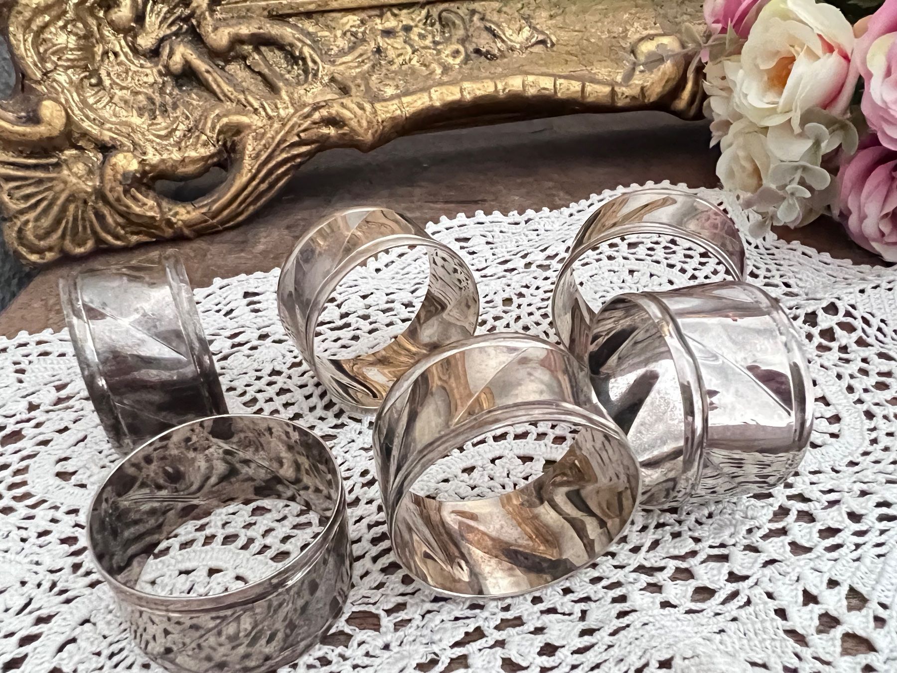 Altro in Decorazioni & Accessori: Alte Serviettenringe 6 Stück - versilbert? – Usato da Walzenhausen venduto da Cerna007 4