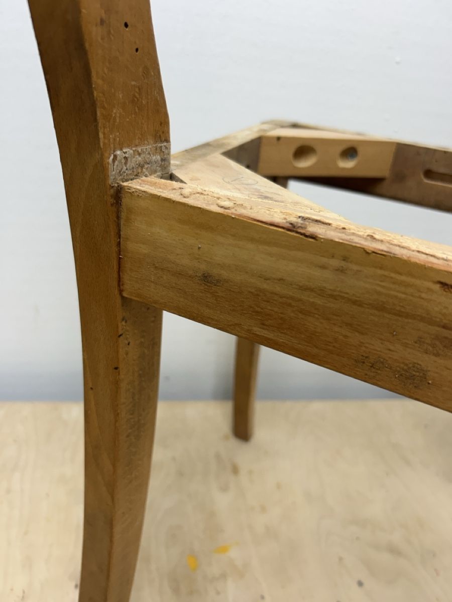 Chaises: Holzstuhl, Biedermeier unrestauriert – Défectueux à Uster par Stromboli7 4