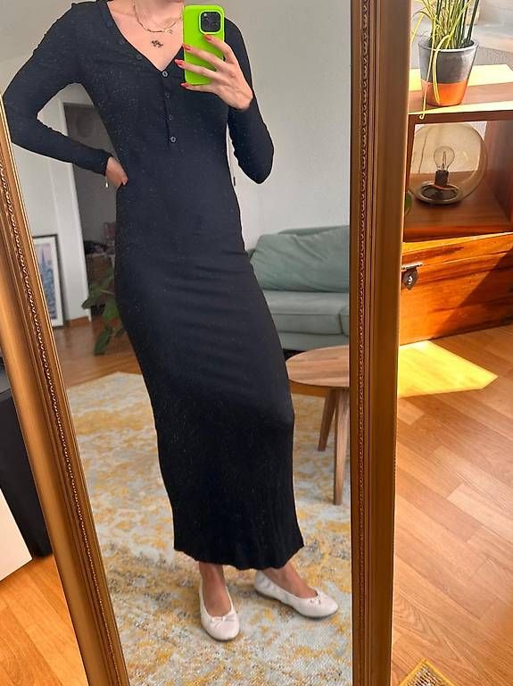 Calvin Klein Vestiti: Calvin Klein. Strickkleid. Langarm. Schwarz. Grösse S. – Usato da Zürich venduto da Sunnyflower97