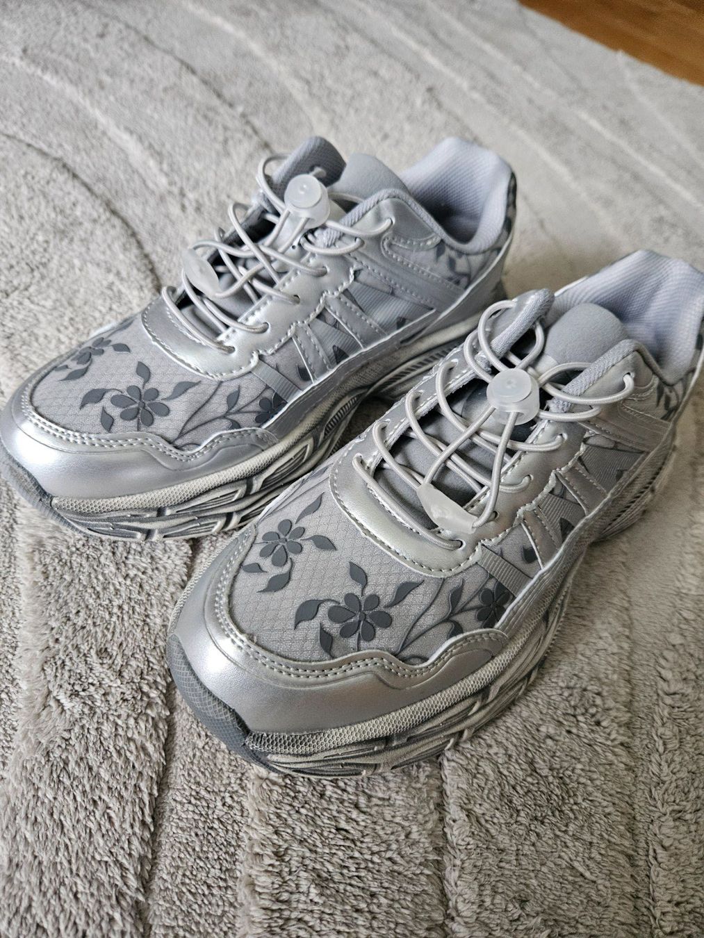 Damenschuhe: Even&Odd Sneaker low/Gr 39/NEU – Neu (gemäss Beschreibung) aus Baar von BlackCat_13 1