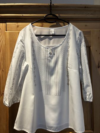 Sommerbluse, Grösse 40, weiss mit Blumenmuster, Top Zustand!