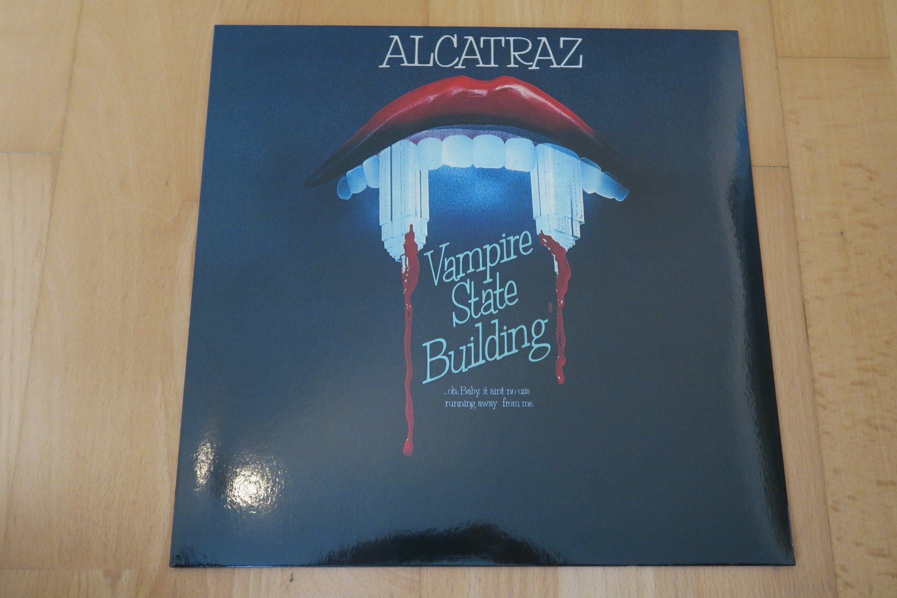 Schallplatten: Alcatraz – Vampire State Building – Gebraucht aus Thun von Karibu70