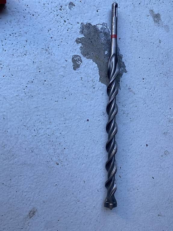 Tous les outils: Hilti Bohrer 20 Neu  – Neuf avec emballage d'origine à Erlinsbach SO par AgimR01 1