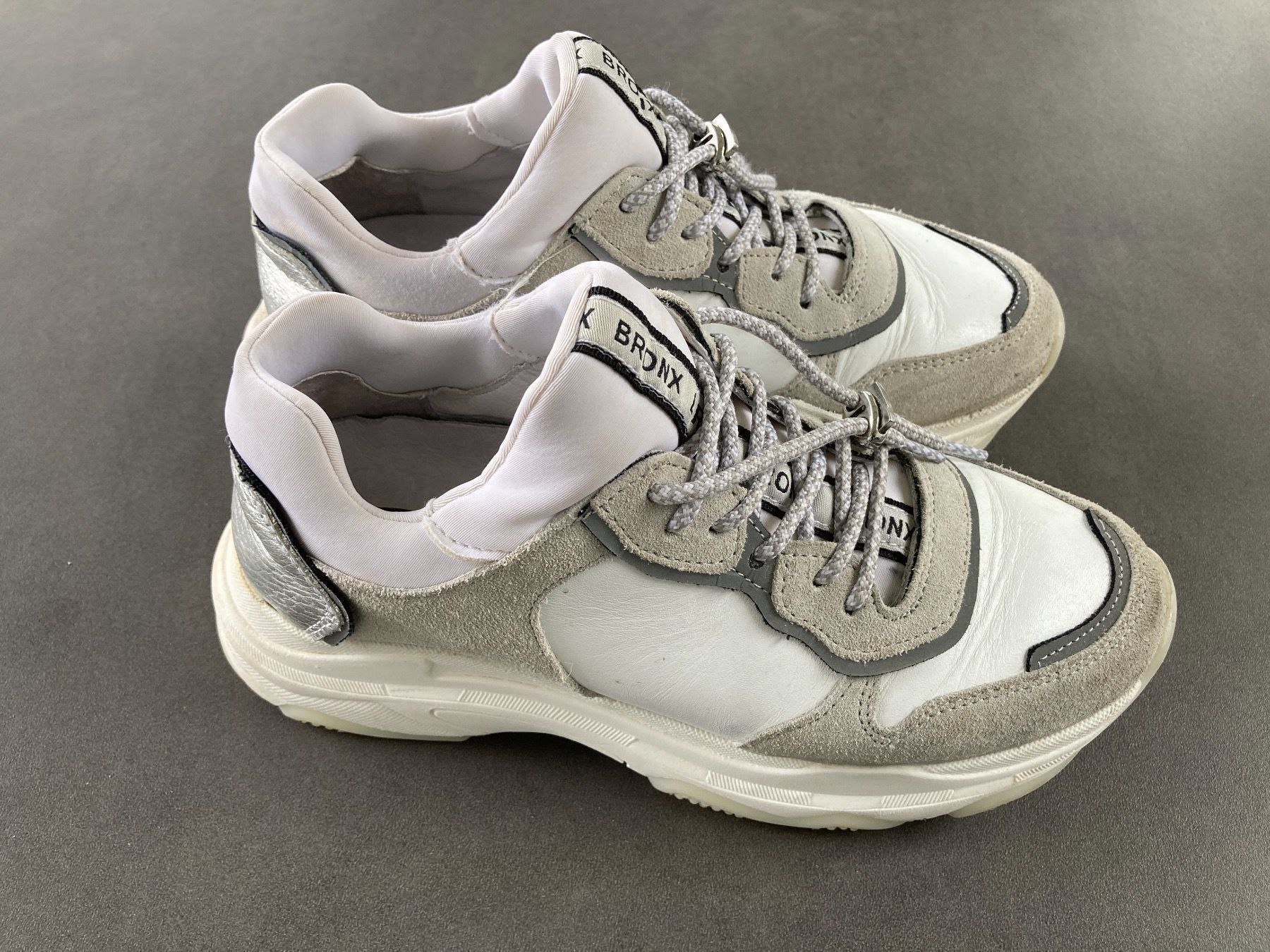 Scarpe per ragazze: Bronx Sneaker Baisley  Damen - 36 – Usato da Büetigen venduto da Jabo 1