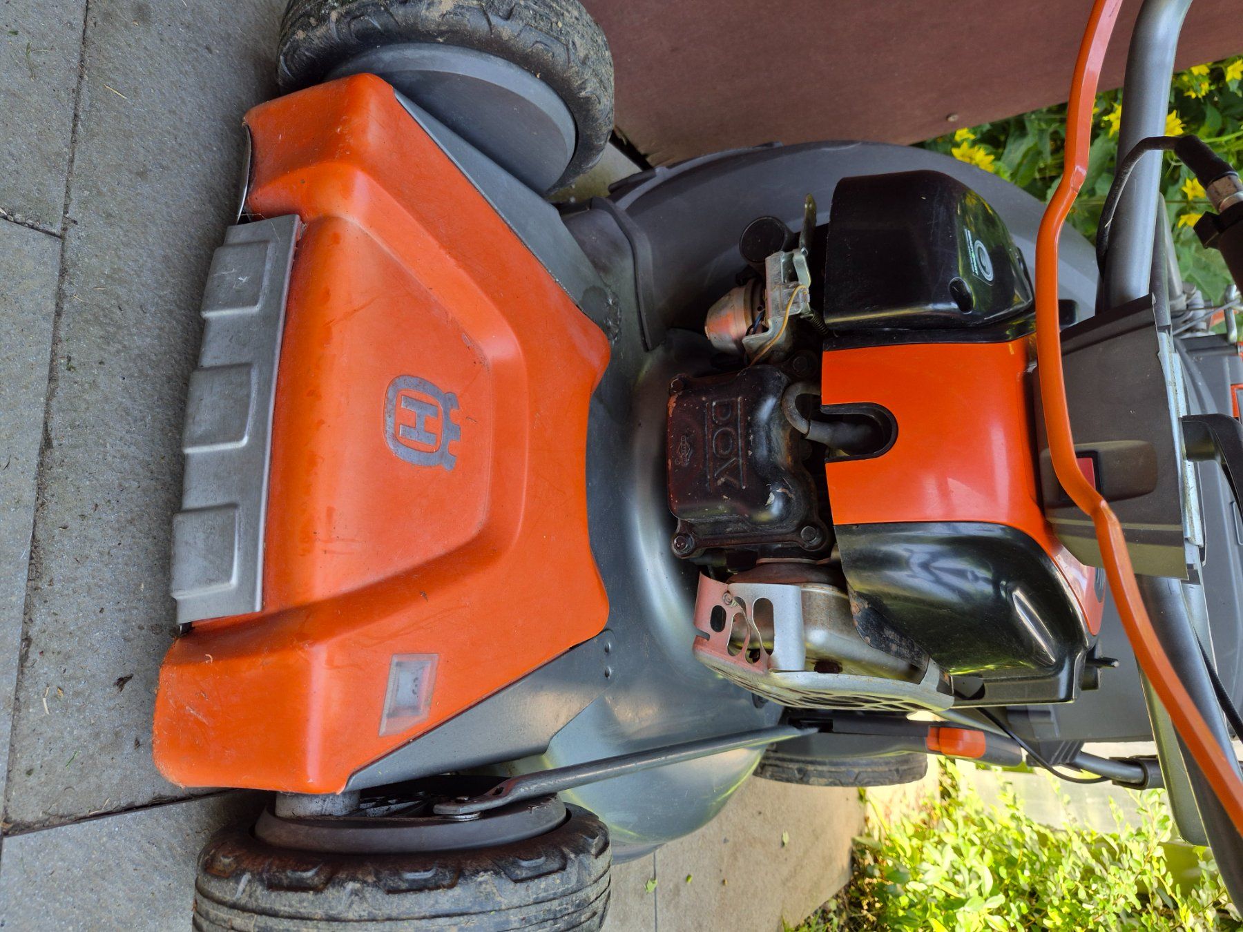 Husqvarna Tagliaerba: Husqvarna Benzinrasenmäher LC53B e – Usato da Kreuzlingen venduto da Mp10 6