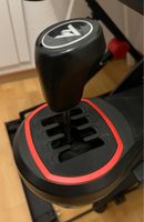 Volant Thrustmaster T128 et levier TH8S état neuf