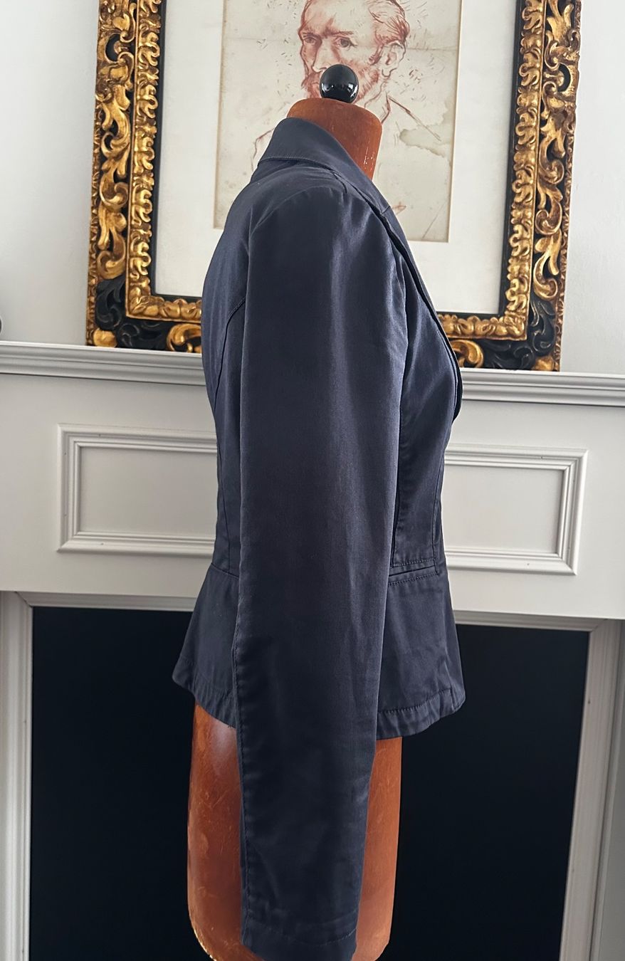 Armani Giacche: Armani Jeans Blazer Damen 36 – Usato da Liestal venduto da Ballybs 1