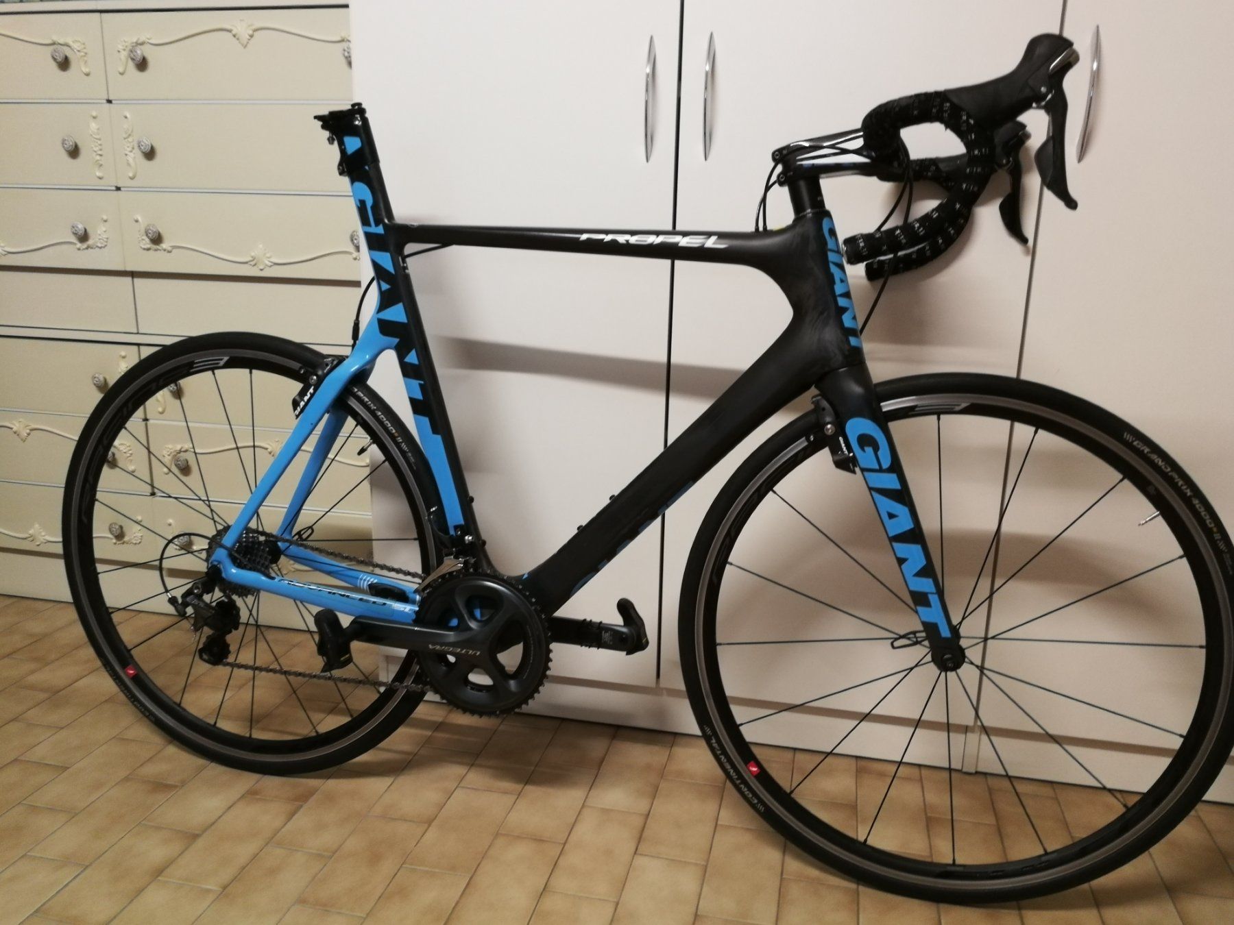 Giant Biciclette: Giant propel advanced SL0 rennvelo – Usato da Bosco Luganese venduto da pagnamen 1