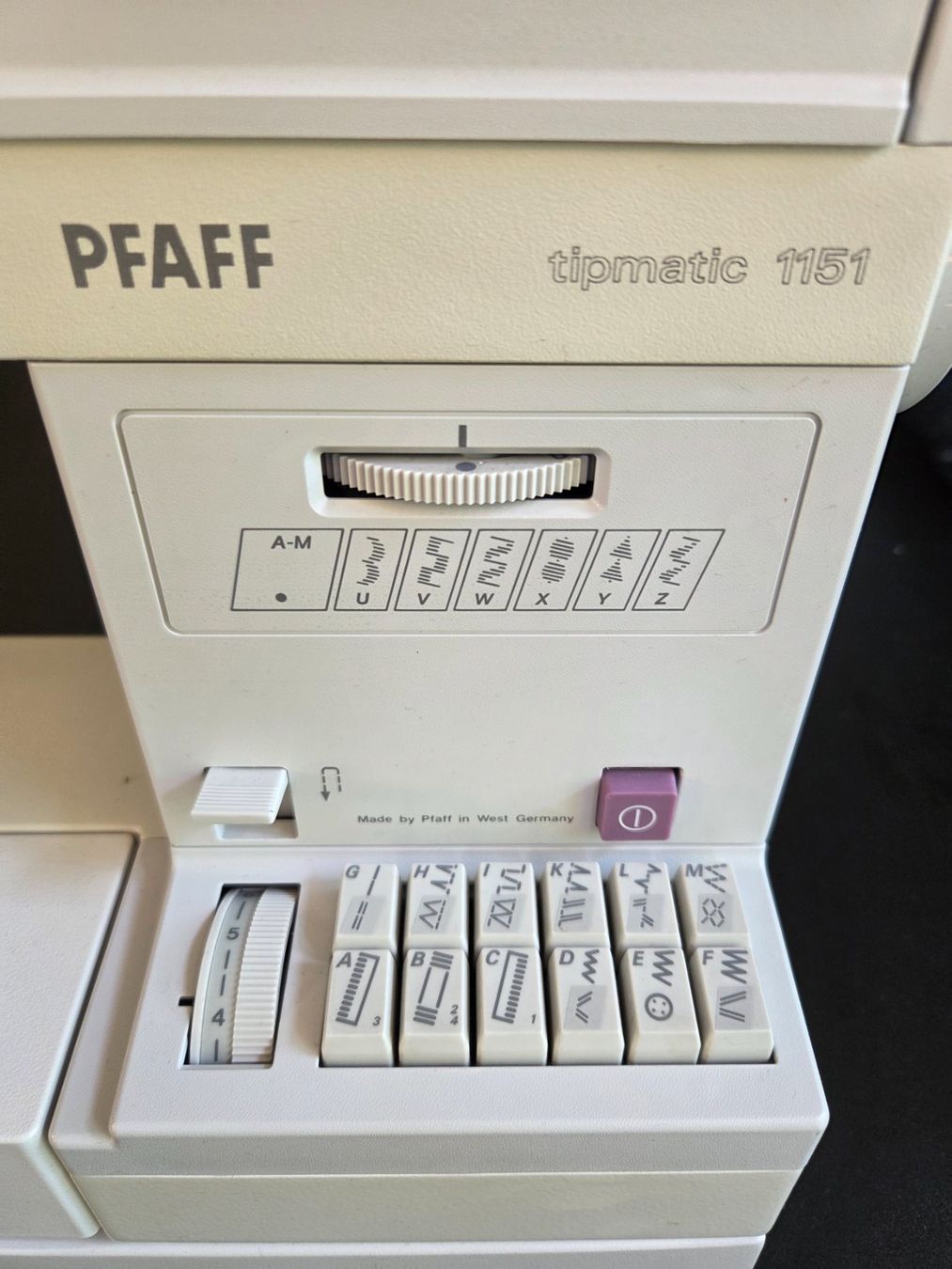 Pfaff Nähmaschinen: Nähmaschine PFAFF tipmatic 1151 – Gebraucht aus Winterthur von trise80 1