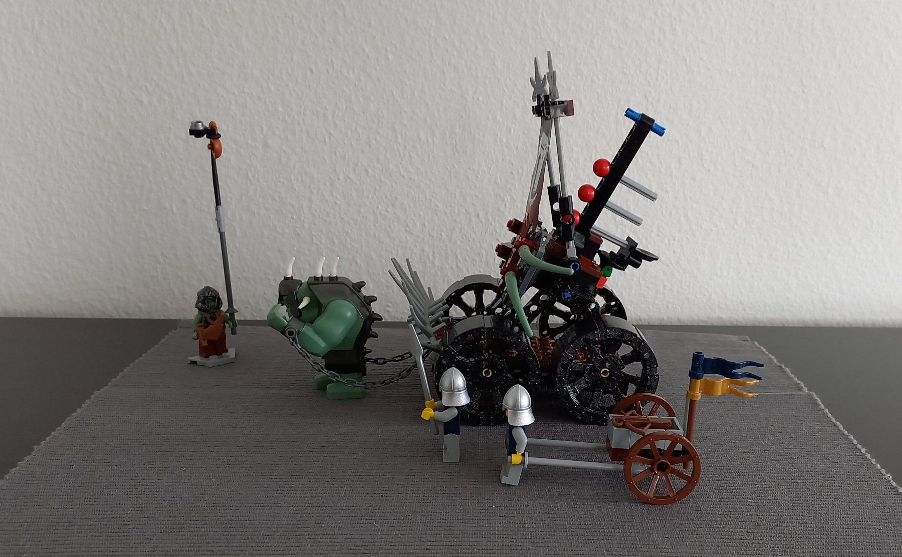 Lego Spielzeuge: Lego Castle 7038 – Gebraucht aus Emmenbrücke von poros221 2