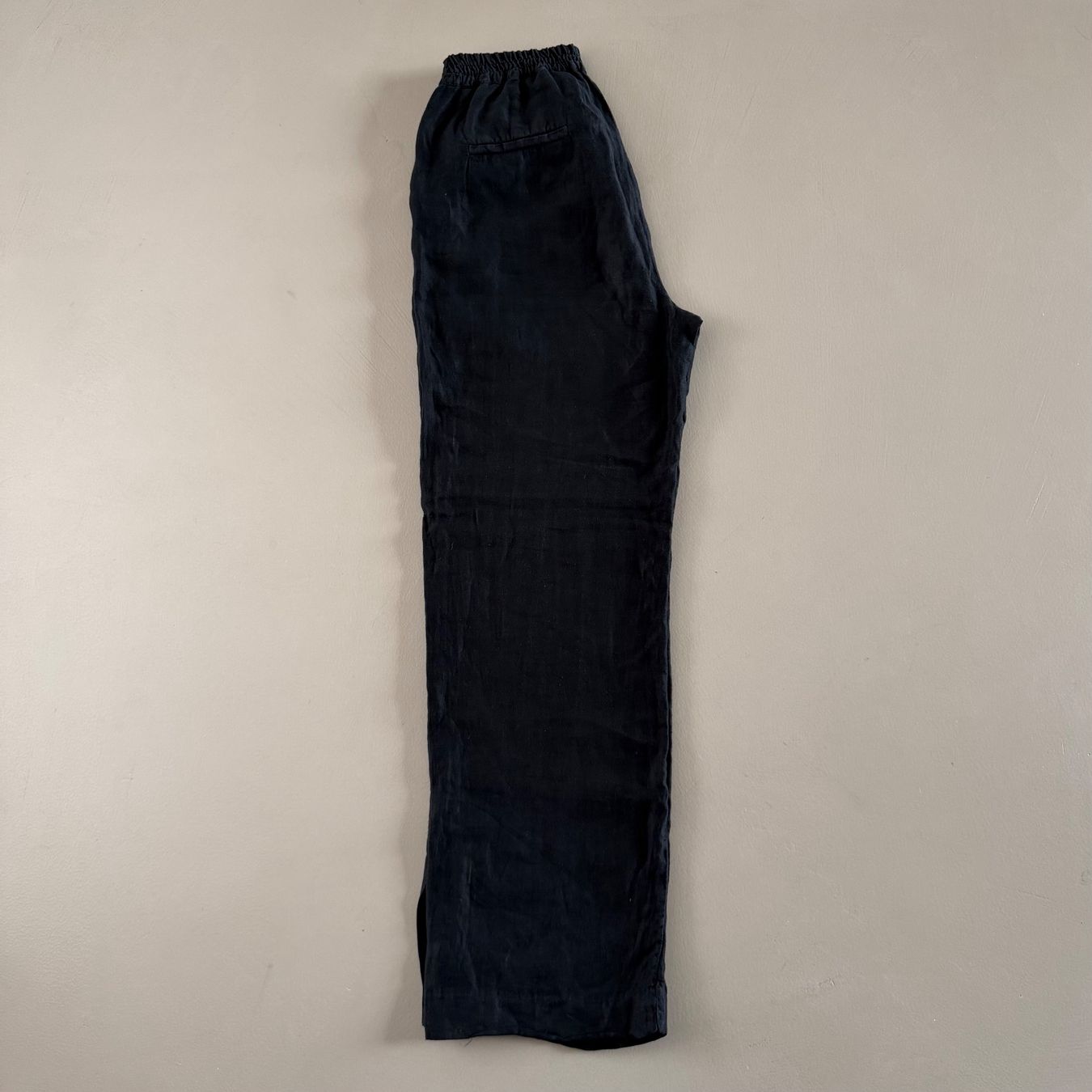 Pantaloni: DAGMAR Leinenhose 🖤 – Usato da Zürich venduto da ClosetQueen 2