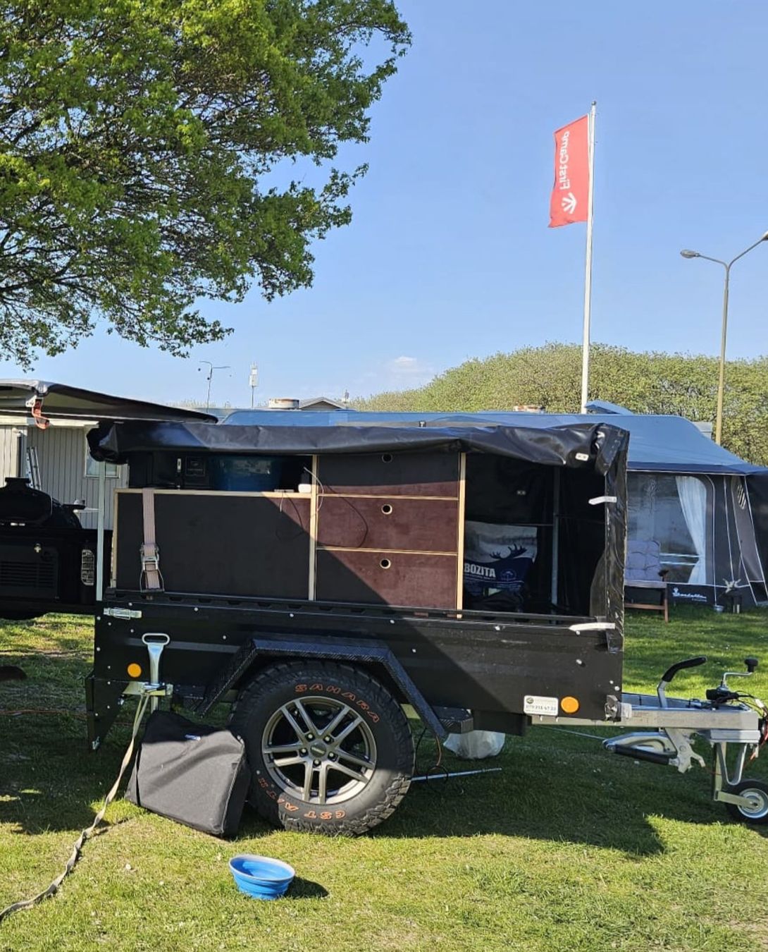 Rimorchi: Offroad Campinganhänger inkl. Ausstattung – Usato da Steffisburg venduto da Zurcher 5