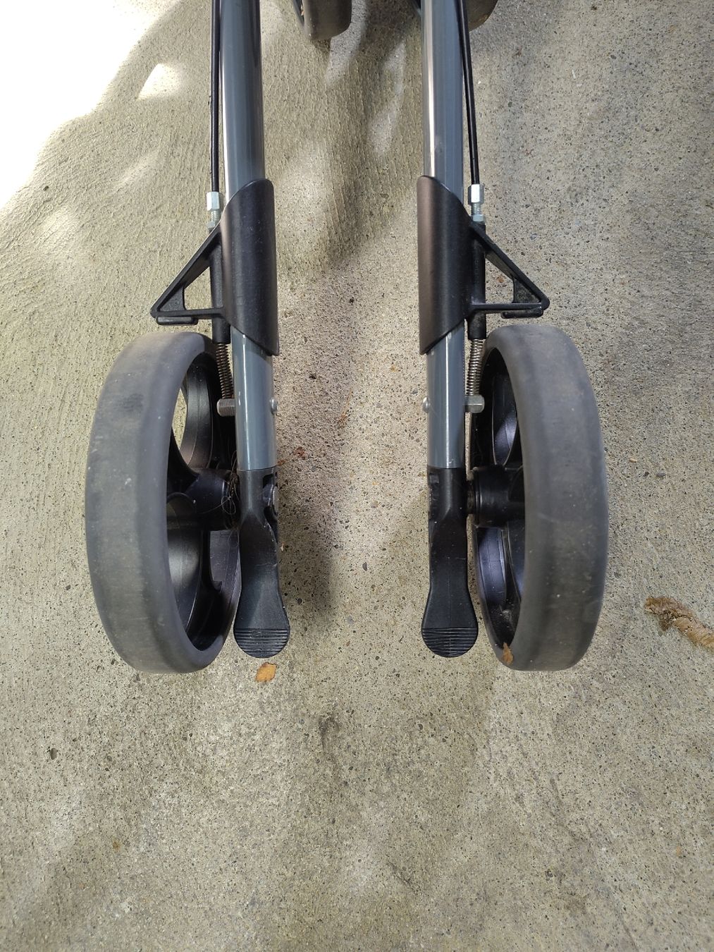 Aides à la marche: Topro Troja Rollator – D'occasion à Schaffhausen par chr_2rw5 4