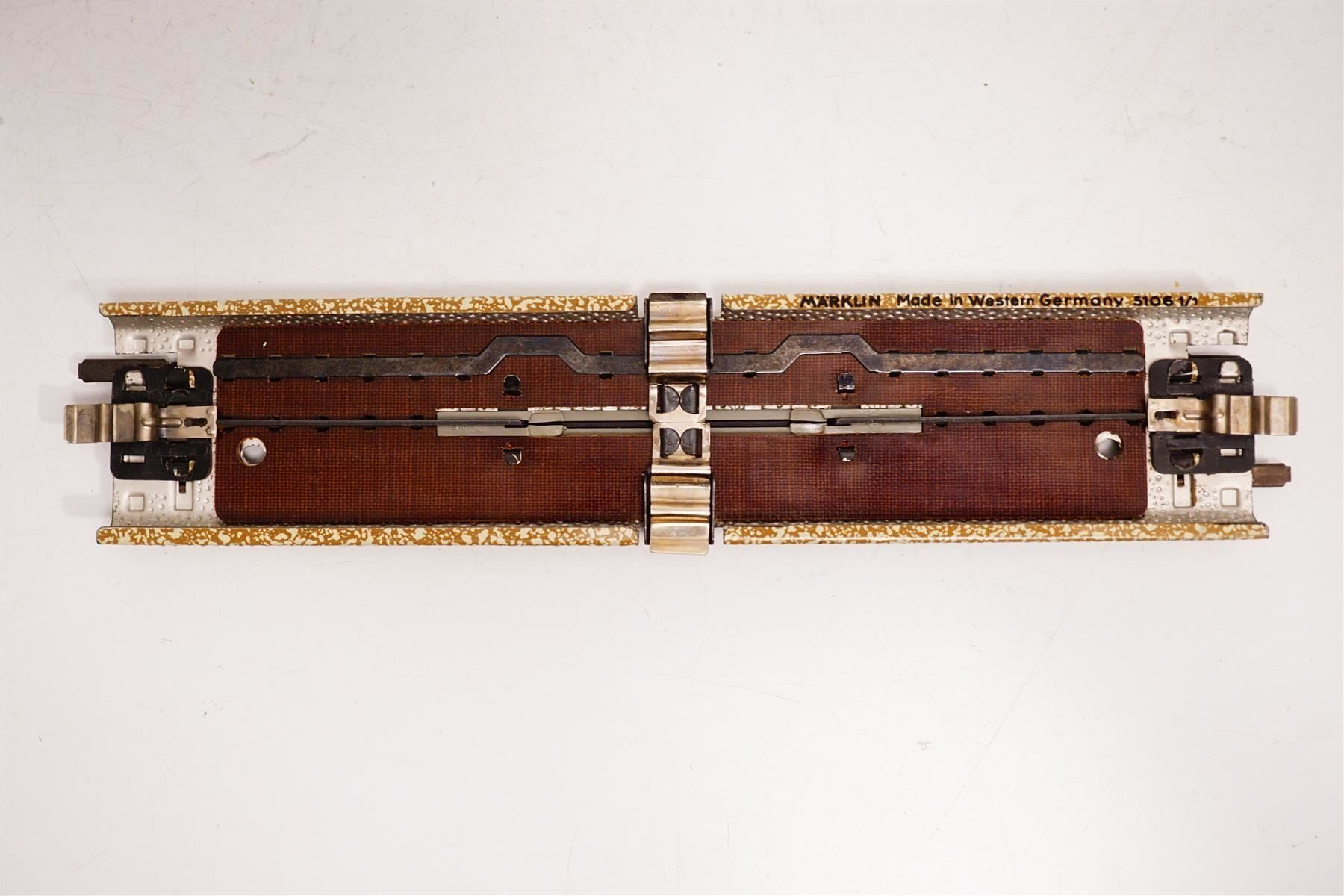 Märklin Modellini di ferrovie: A# Märklin 7193 Kontakgleis – Usato da Uetendorf venduto da tigermuegi 2