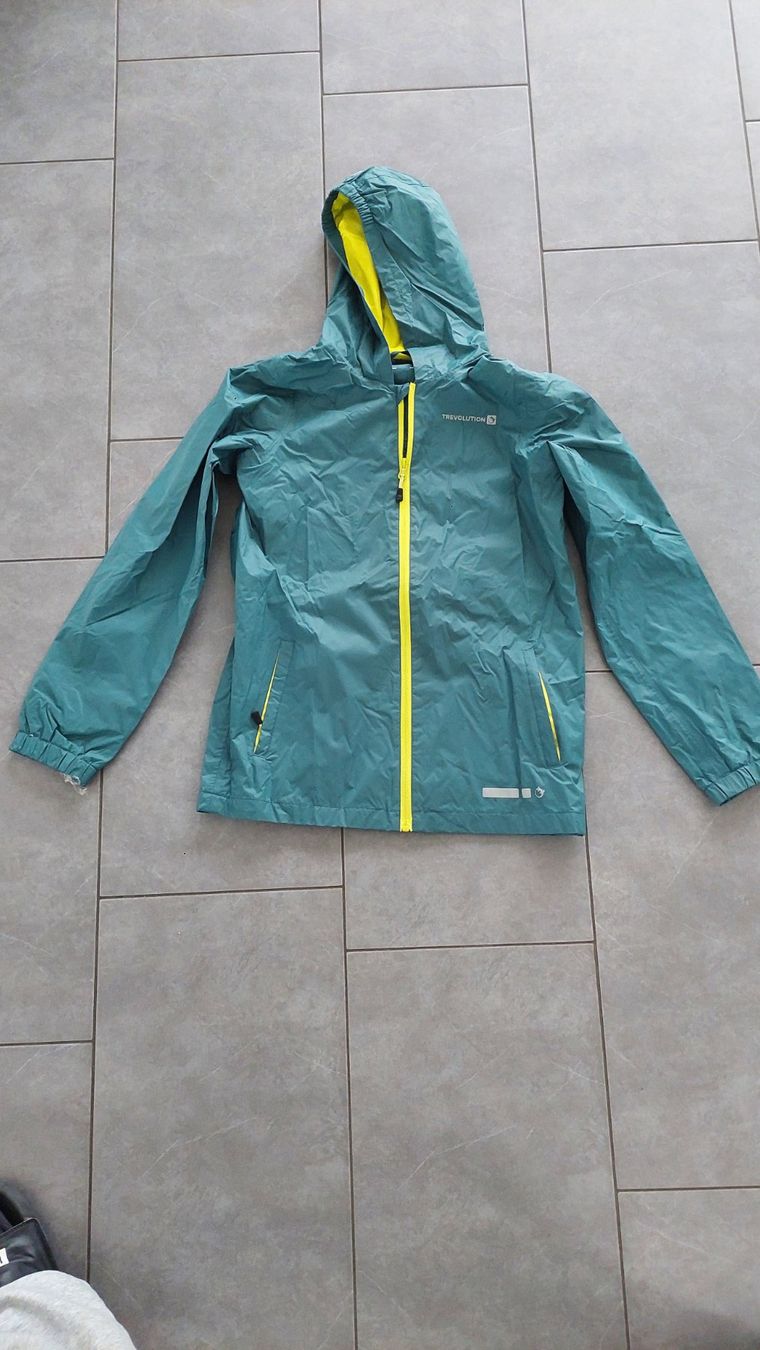 Giacche & Cappotti: Regenjacke Grösse 152 – Usato da Rupperswil venduto da sana7