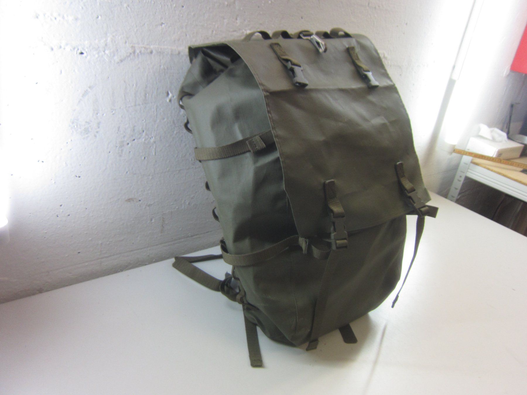 Schweizer Armee Rucksäcke: Kampfrucksack der schweizer Armee 1993 – Gebraucht aus Kilchberg ZH von Cuculus1 1