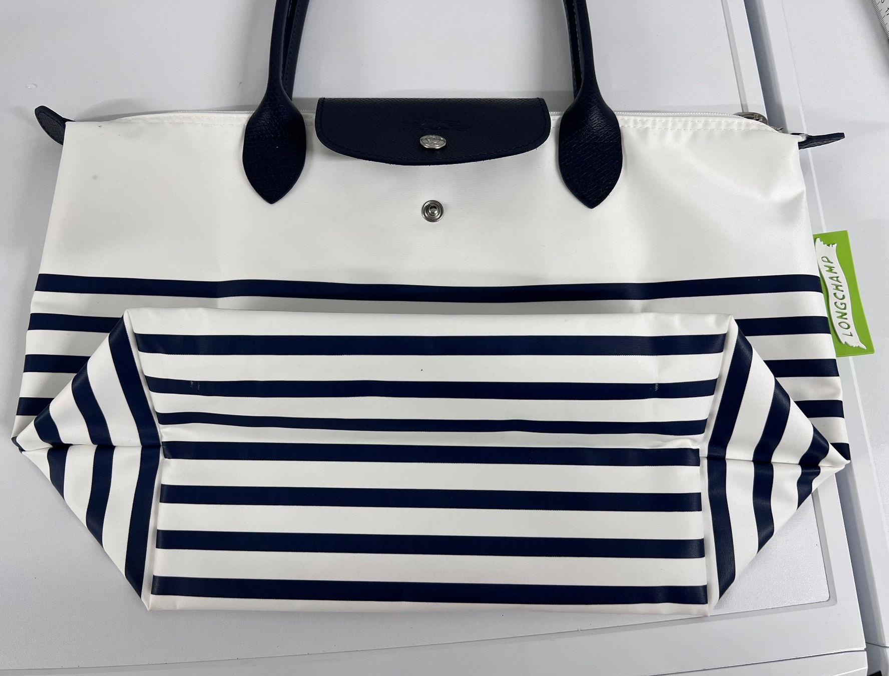 Longchamp Sacs femmes: Longchamp Pliage blau/weiss – D'occasion à Jona par n.ferrari 4