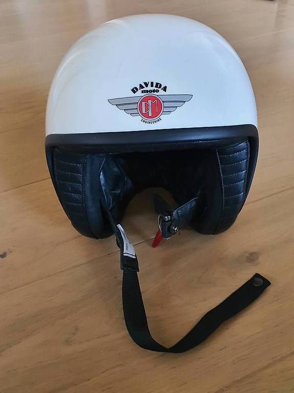 Caschi & visiere: casque moto Davida Jet ECE-R22-05 – Usato da St-Livres venduto da cmtalves