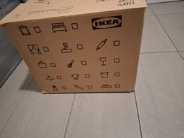 Viele Umzugskisten Zügelboxen