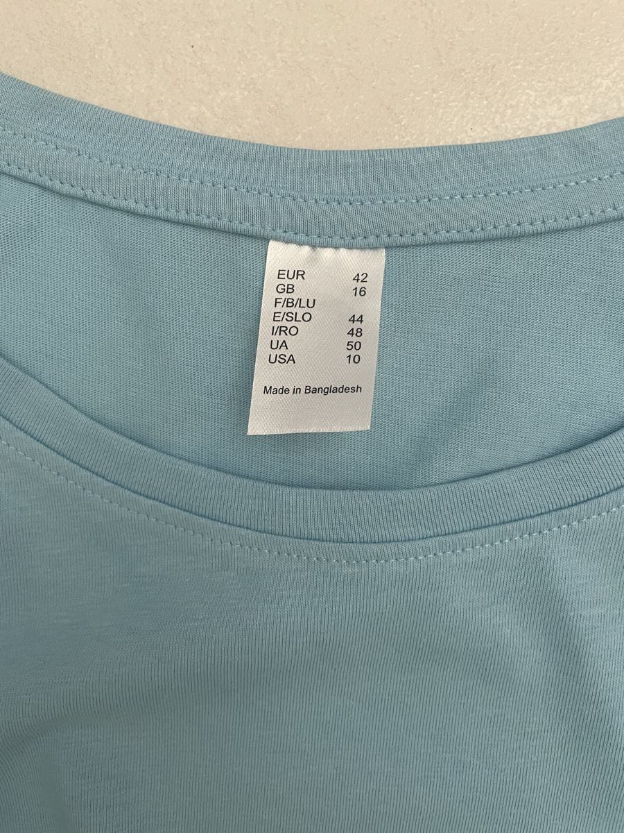 T-shirts: Damen Shirt Gr L originalverpackt  – Neuf avec emballage d'origine à Rüti ZH par kar_xx9l 2