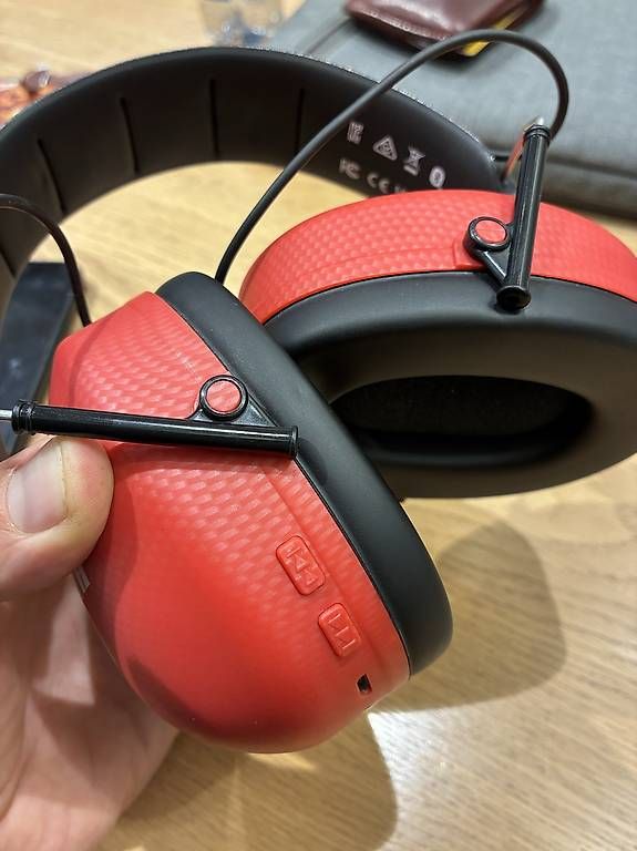 Casques audio: Gehörschutz bluetooth  – Neuf avec emballage d'origine à Bern par Sebivf