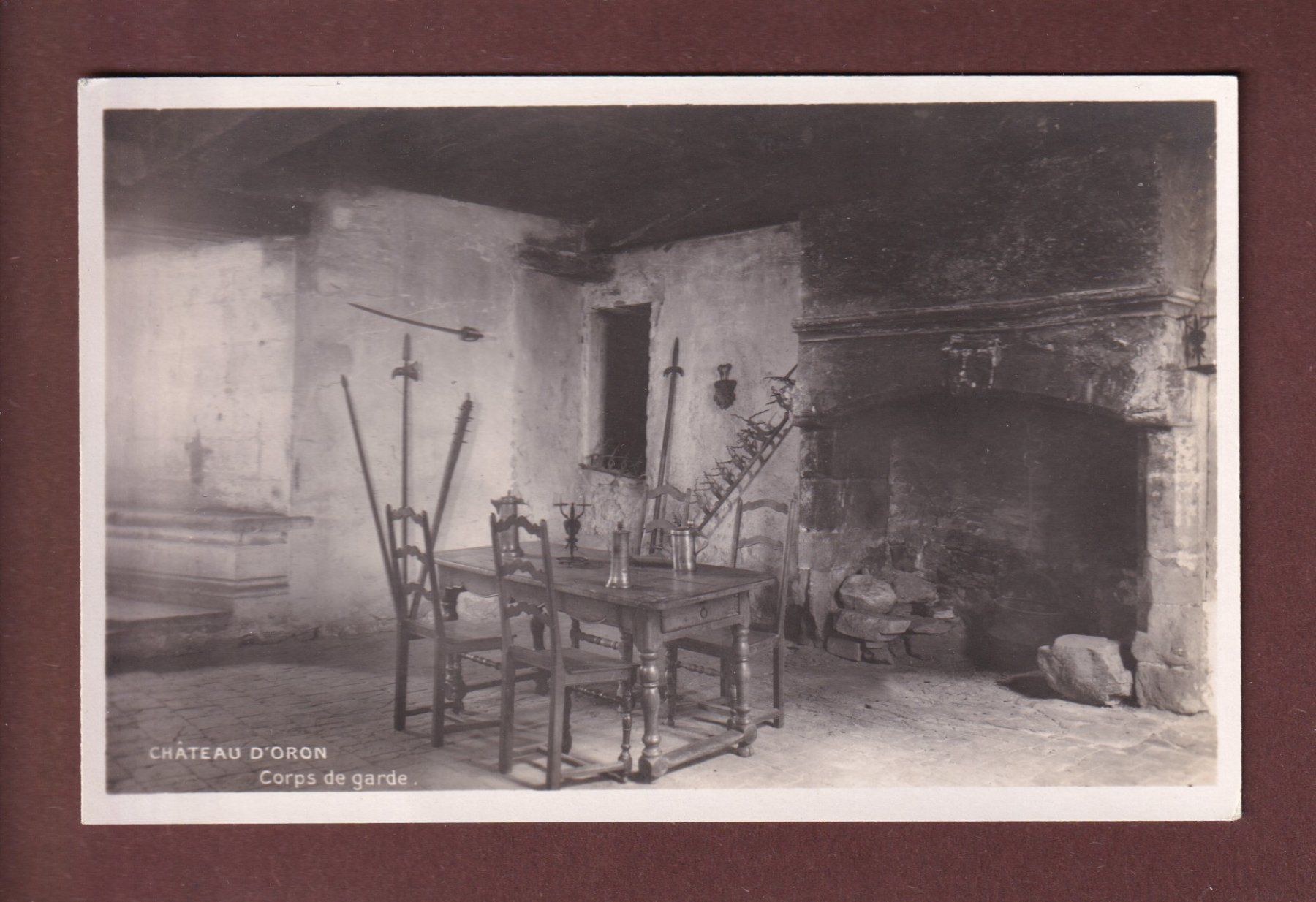 Cartoline postali: ORON - Château - Corps de Garde – Usato da Pully venduto da nicecards-shop
