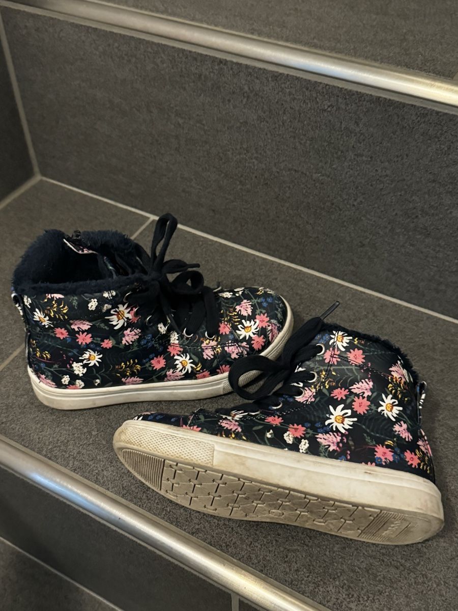 Scarpe per ragazze: Friboo Stiefel, Blumenmuster, 27, Mädchen – Usato da Wilen b. Wil venduto da carpediem25 4
