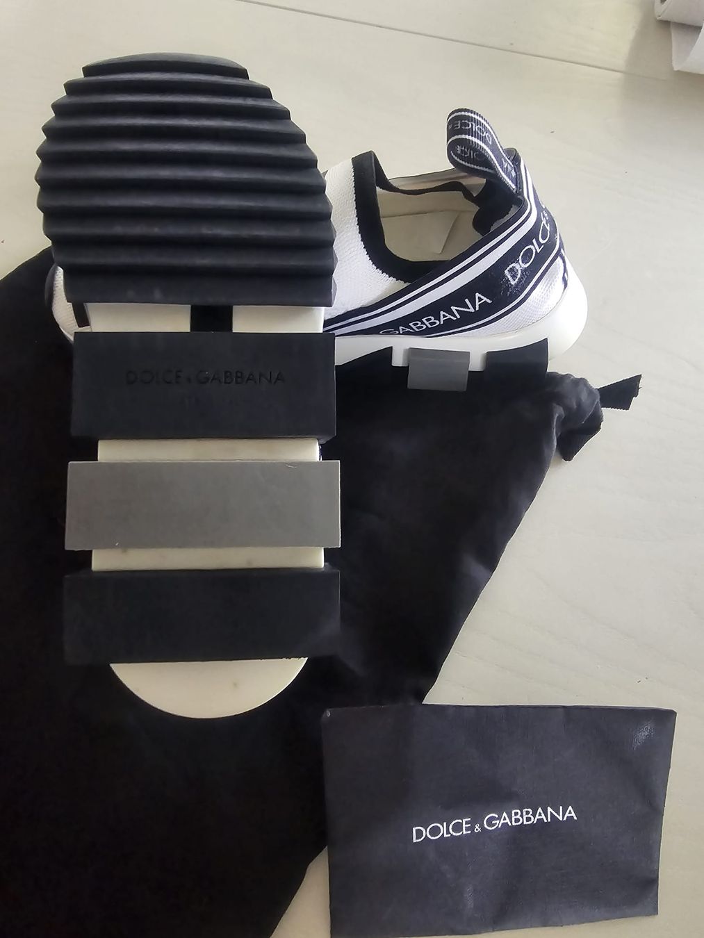 Dolce & Gabbana Scarpe da donna: Dolce & Gabbana Sneakers Gr.37 – Usato da Ittigen venduto da kon_9fkd 4