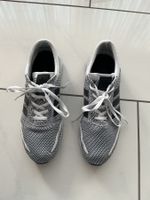 Adidas Sneaker schwarz weiss gemustert Gr.44,5