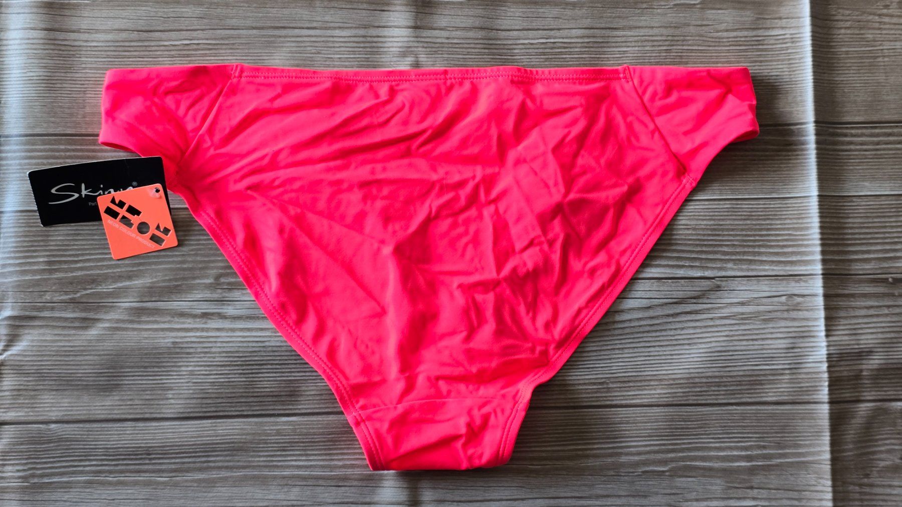 Costumi da bagno & Bikini: Skiny Rio Slip - 42 - Flashy Red – Nuovo (secondo la descrizione) da Thalwil venduto da VitaMini 4