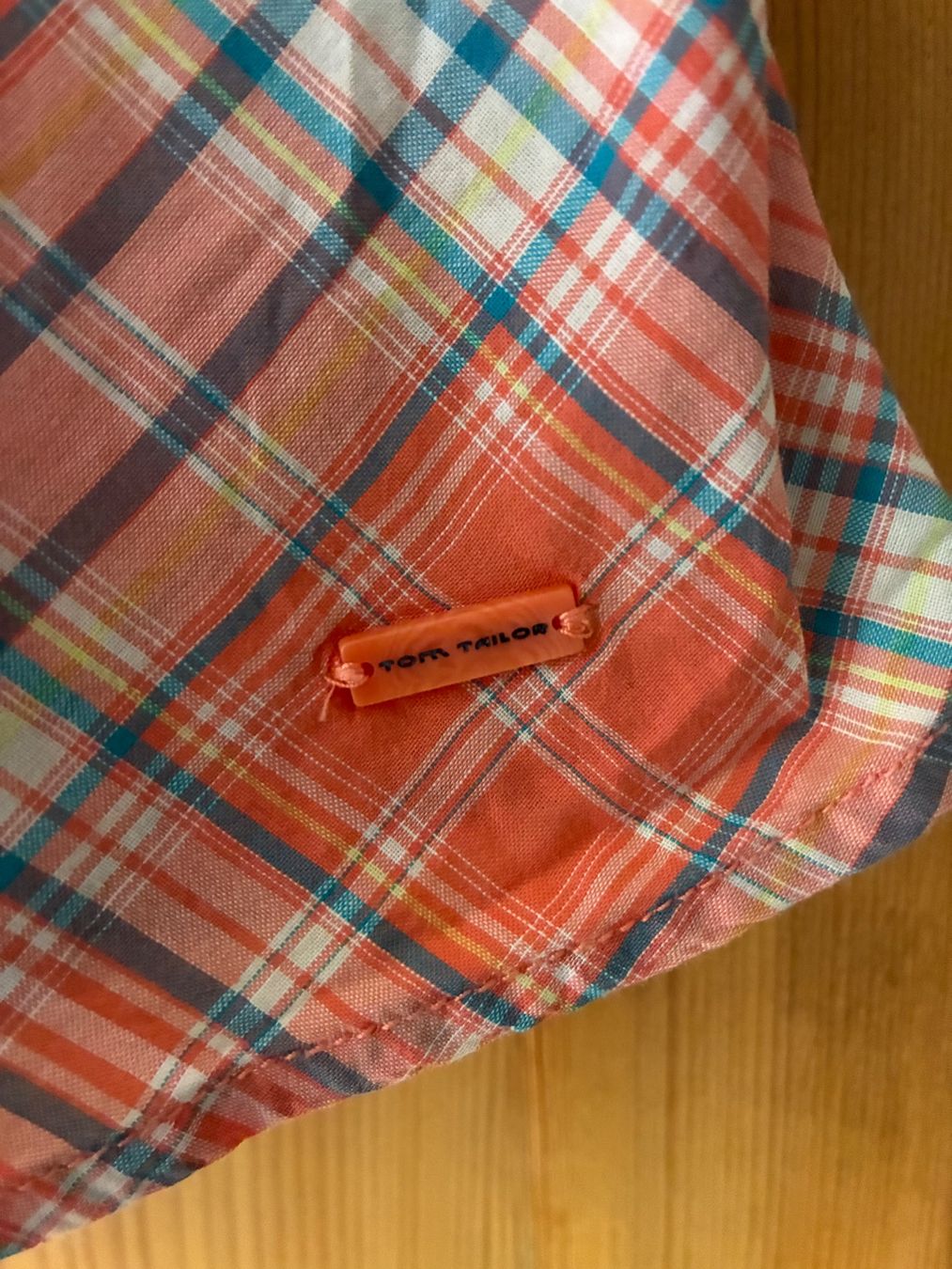 Tom Tailor Camicette: Leichte Tom Tailor Bluse Gr. 38 rot kariert – Usato da Bättwil venduto da tre_tj9g 4