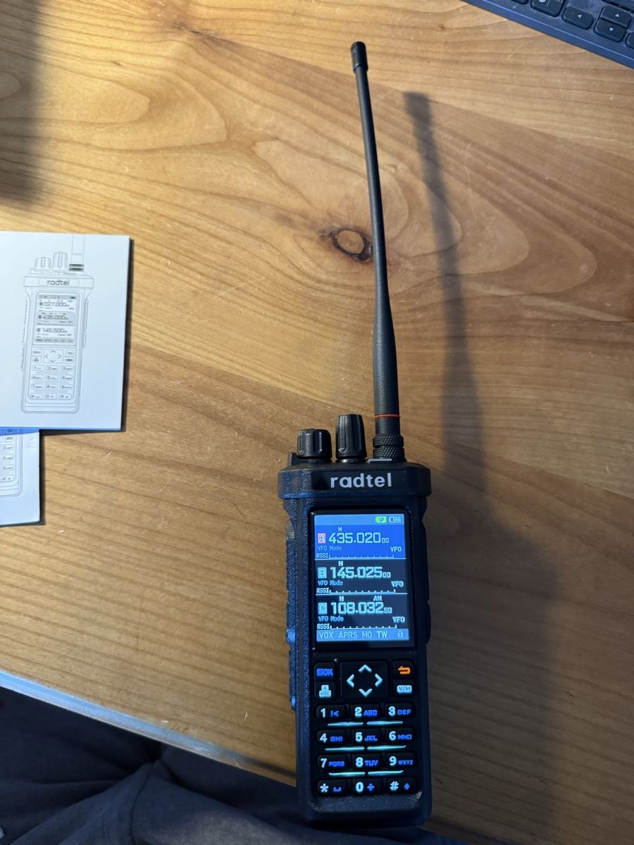 Radiocomunicazione: Funkgerät Radtel RT-950 pro – Nuovo (secondo la descrizione) da Winterthur venduto da ola777 1