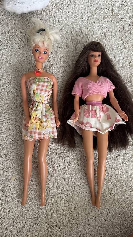 Bambole: Div. Barbies aus den 2000er – Usato da Steinhausen venduto da inmumi 2