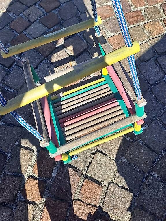Autre balançoires de jardin: Kleinkinderschauckel – D'occasion à Bazenheid par ste_8ycz 1