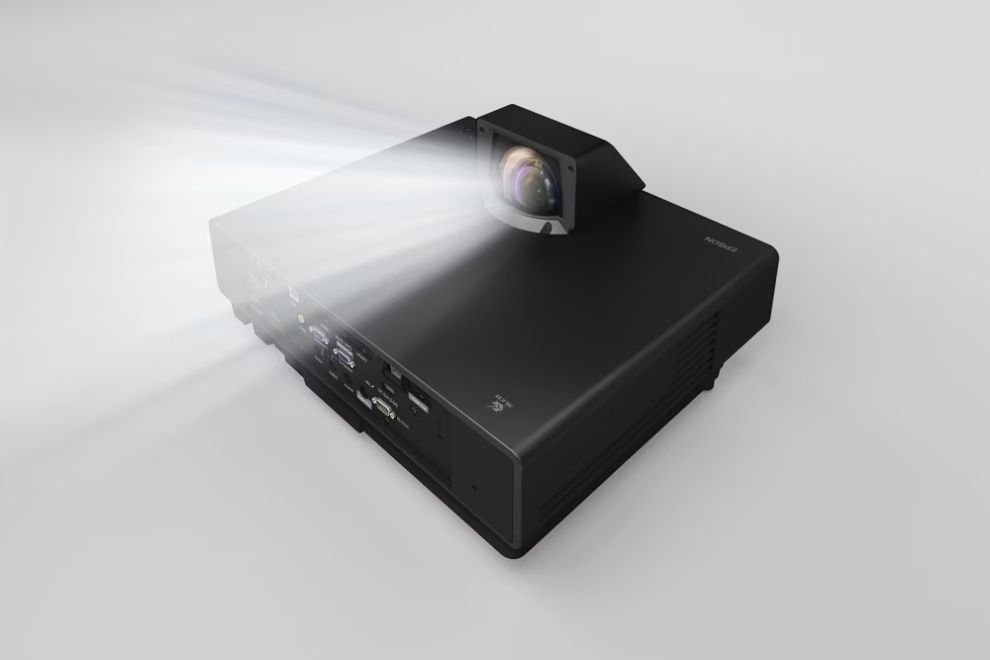 Epson Home Cinema: Projecteur Epson EB-805F, Focale Courte. – Nuovo e nell'imballaggio originale da Genève venduto da jmi_ml2r 1