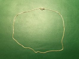 Sehr feine Kette für Damen / Kinder aus 18 Kt. Gelbgold 750