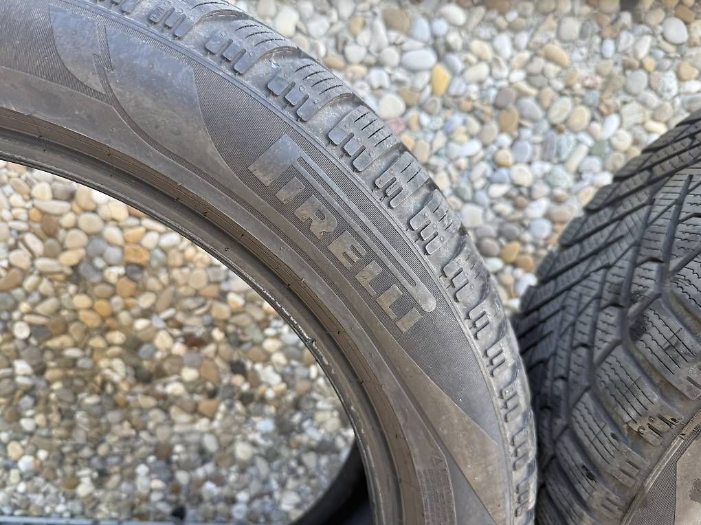 Pneumatici & Ruote complete: Pirelli Scorpion Winter 2 235/50 R19 103V  – Usato da Altstätten SG venduto da HERRDERDINGE1 1