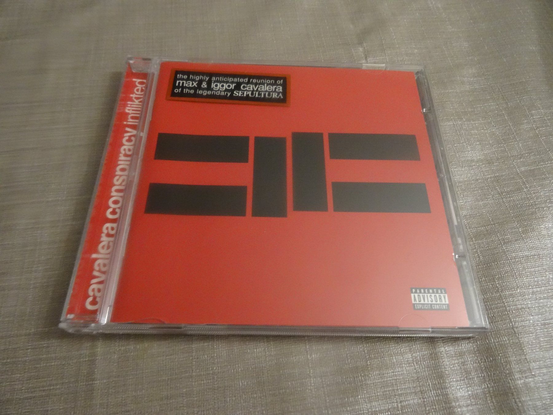 CD: Cavalera Conspiracy - Inflikted CD – Usato da Olten venduto da Disc-Ausverkauf