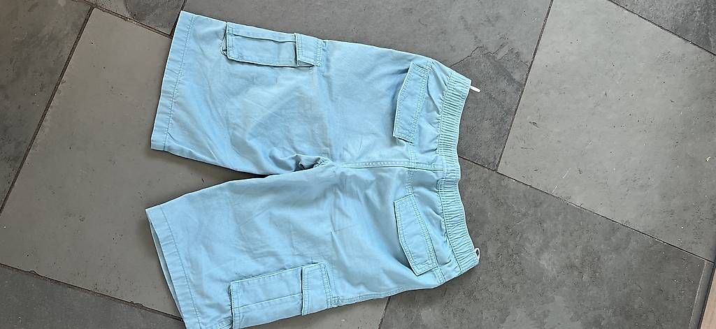 Pantaloni: Shorts neuwertig  – Usato da Frauenkappelen venduto da ann_65rk 1