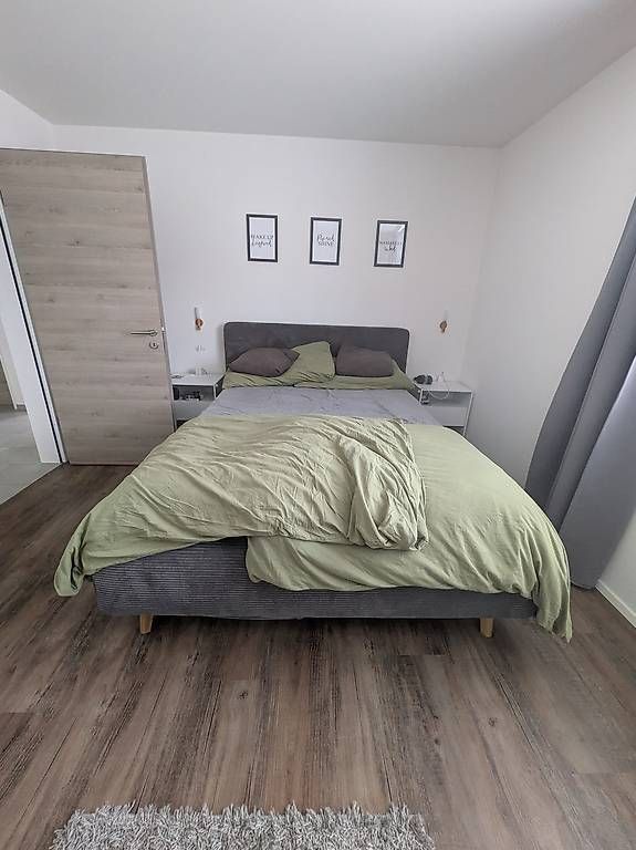 Betten: 140 Bett mit Matratze  – Gebraucht aus Bauma von vanessas98 1