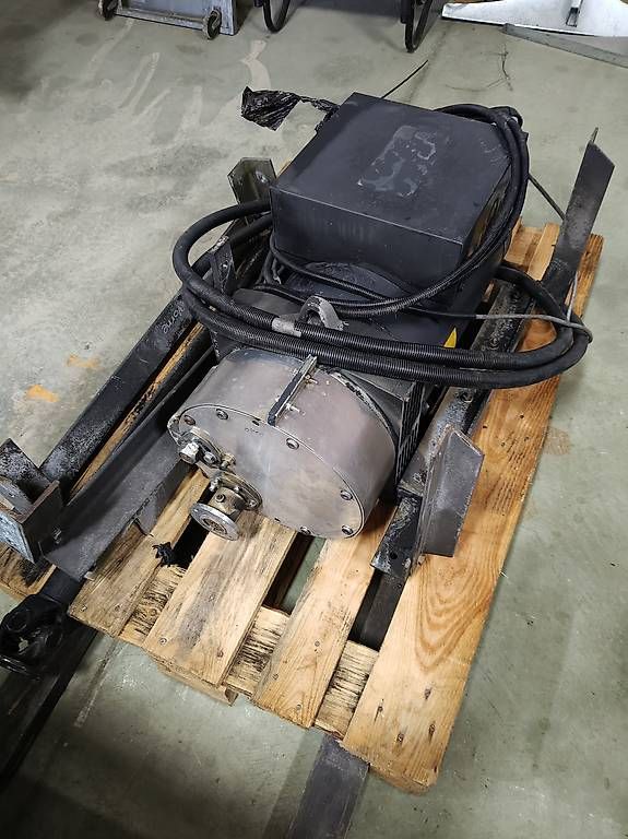 Generatori di corrente: Strom Generator – Usato da Schönenwerd venduto da Ph75 4