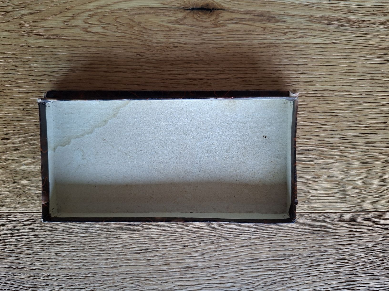 Tutte le decorazioni: Verpackung Schokoladentafel Lucerna – Usato da Lieli venduto da Othella 1