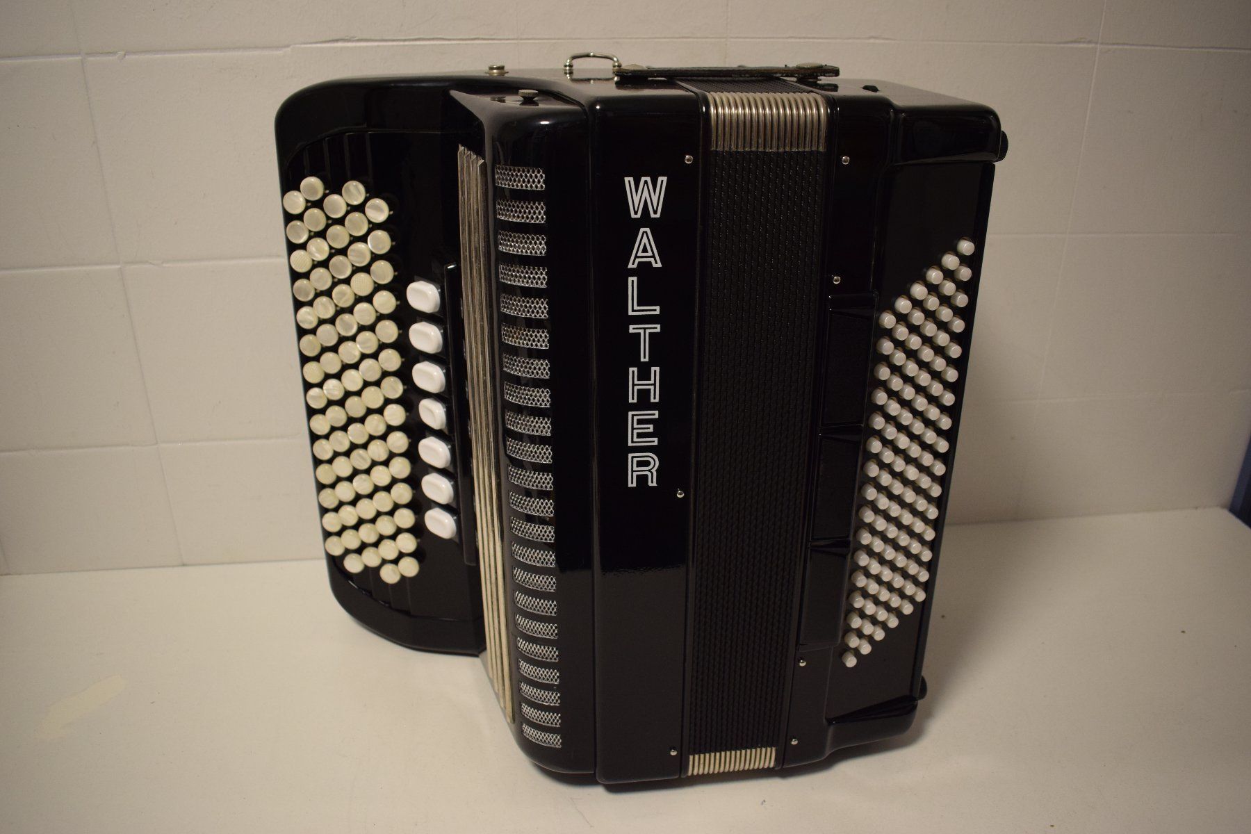 Strumenti musicali: Akkordeon chromatisch Walther Stufengriff – Usato da Zürich venduto da baumusik 6
