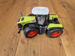 Spielzeug Traktor Claas