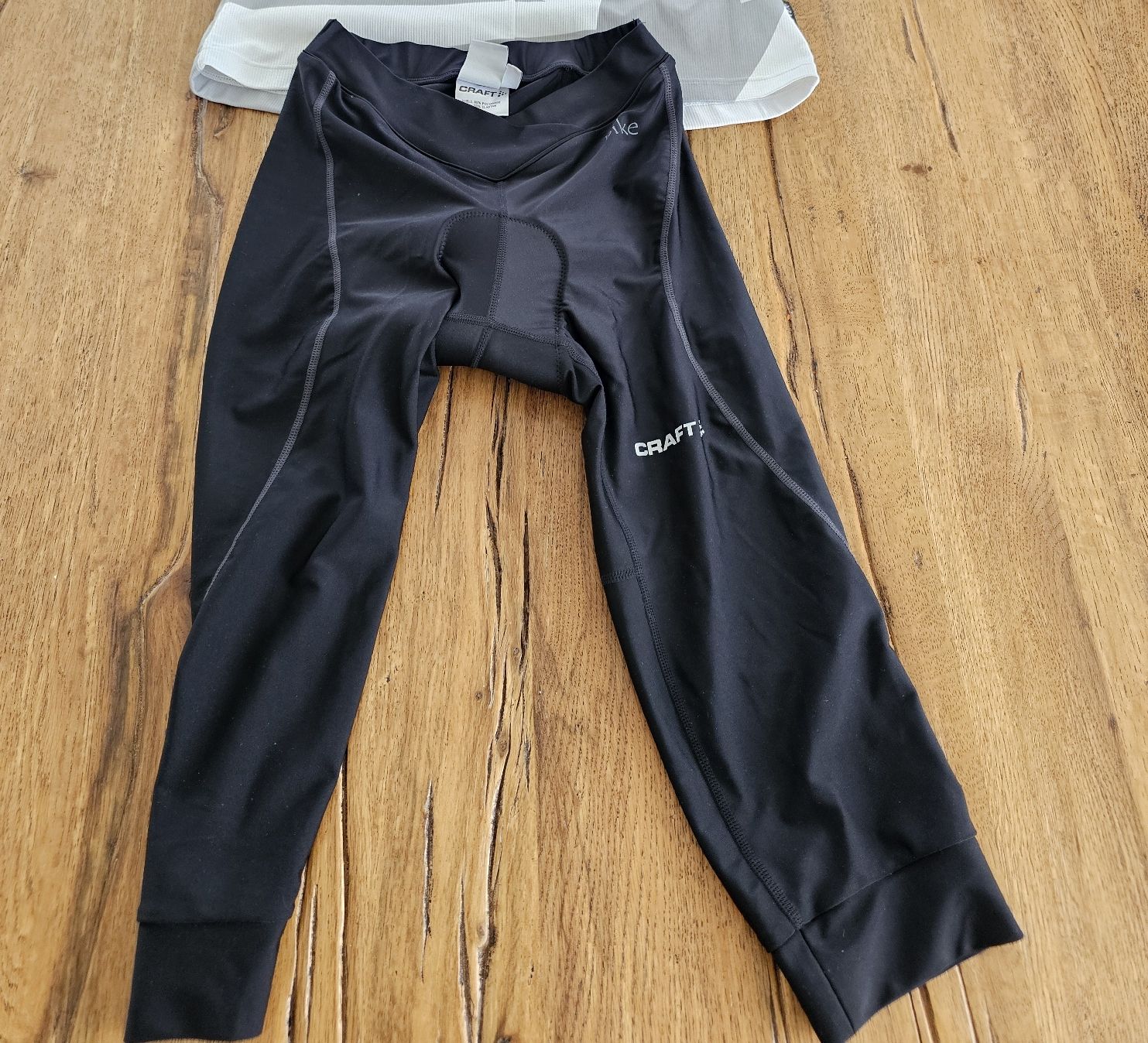 Craft Pantaloni: CRAFT Radhose L3 Protection Schwarz Grösse 36 neu – Nuovo e nell'imballaggio originale da Neukirch (Egnach) venduto da Bonita6