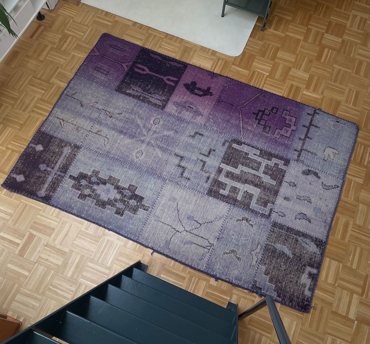 Pfister Tappeti: Lila Patchwork Teppich, Vintage, Pfister – Usato da Zürich venduto da aylinsol